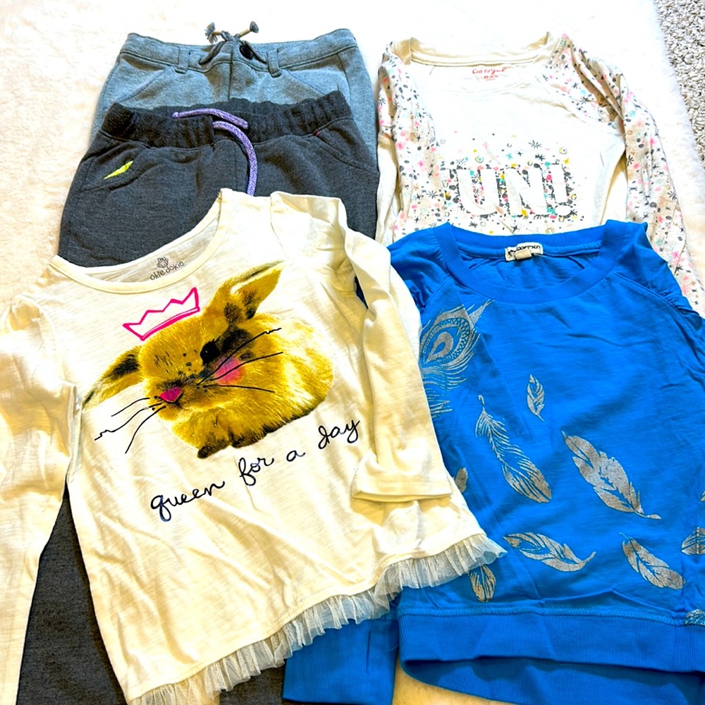 Girls excellent condition size 5 bundle!!
